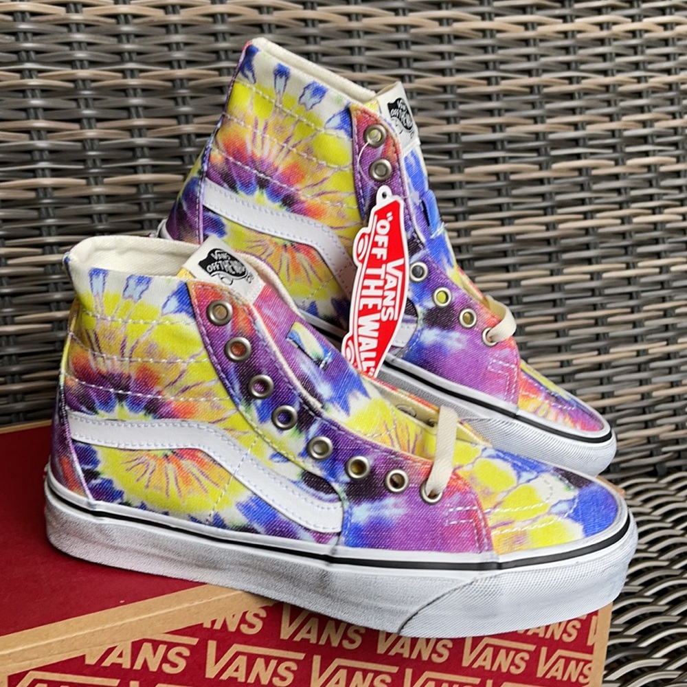 Vans Men’s SK8-Hi Tapered Washed Tie Dye/True White Sneakers - Picture 7 of 16
